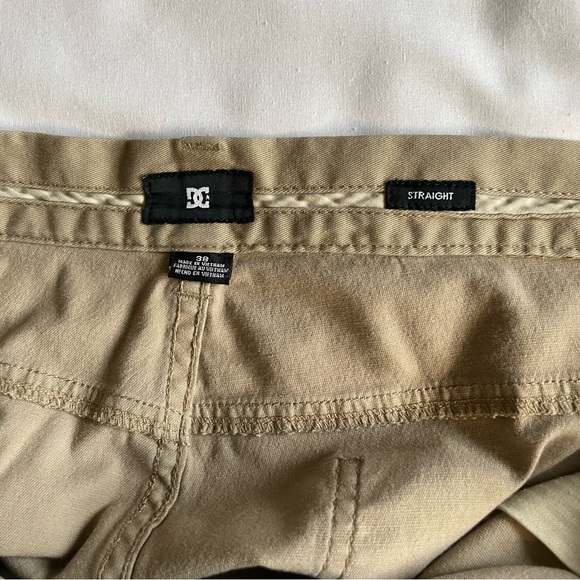 Men’s DC Casual Khaki Straight Pants Size 38 - Picture 8 of 15